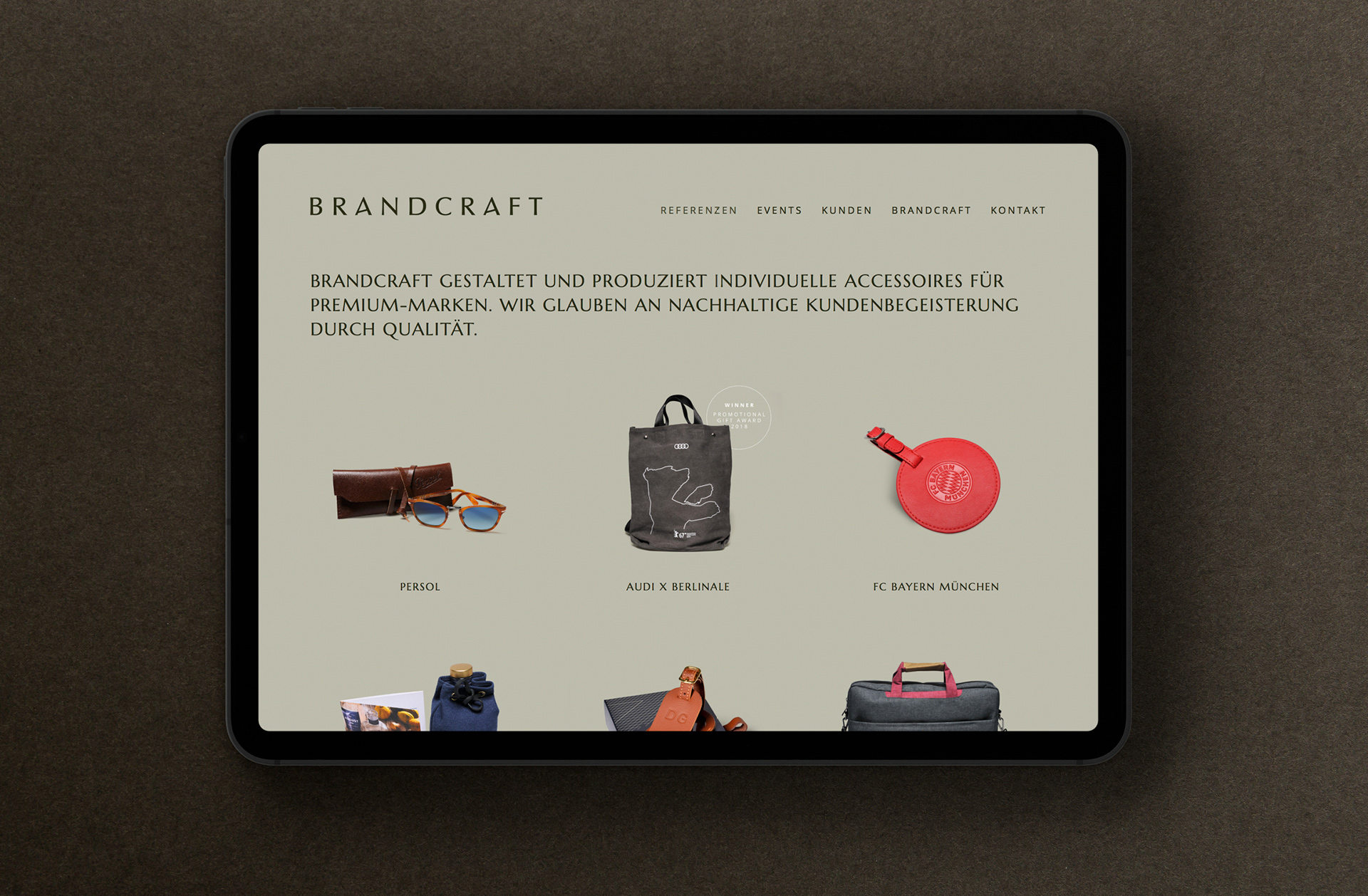 Das Brandcraft Branding – individuelle Premium Leder- und Canvas Accessoires nach Maß.